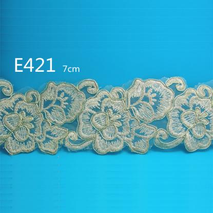 FASHION LACE