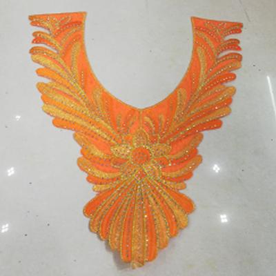 NECKLINE LACE
