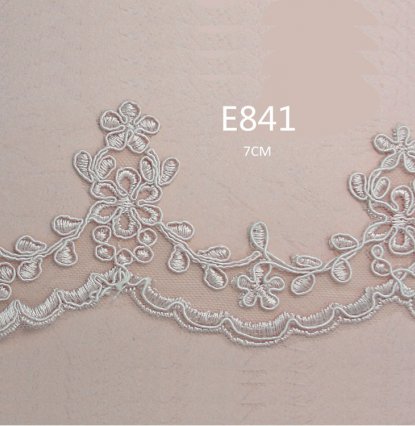 FASHION LACE