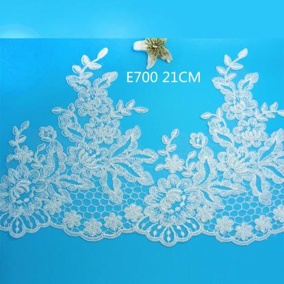 ENCAJE DE MODA